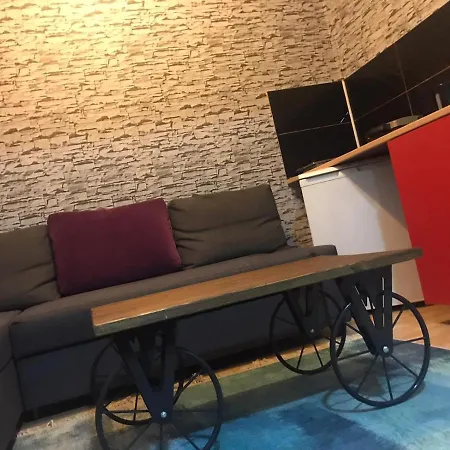 Hygienic Budget Central 40 50 Square Meters With Garden Istanbul